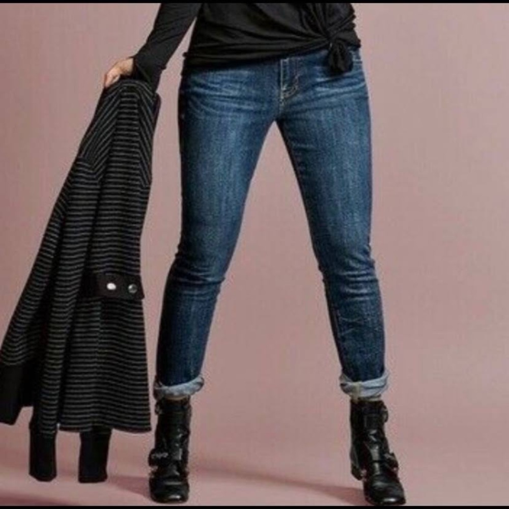 Cabi Curvy Skinny Jeans in a medium wash